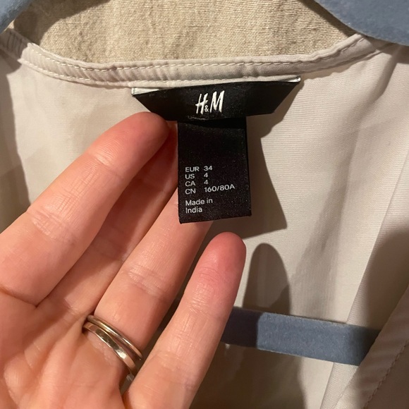 H&M dress - Picture 2 of 2